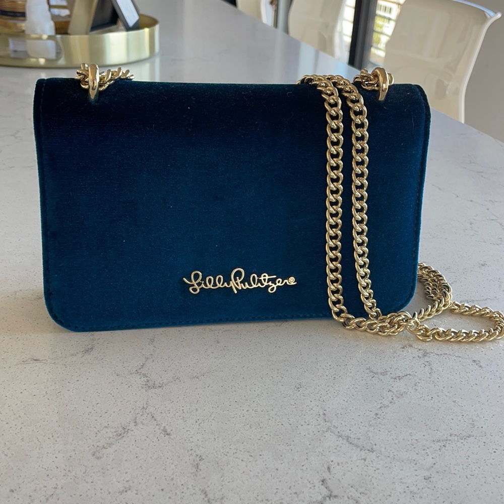 NWT Lilly Pulitzer Velvet Kat Crossbody
